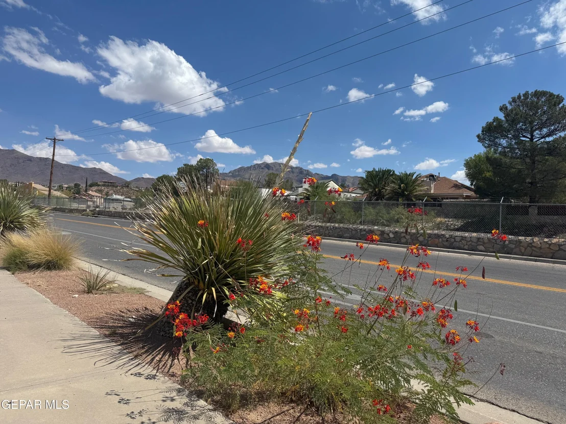 Photo of 6076 LOS SIGLOS Drive