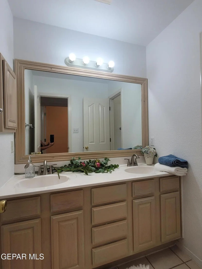 Photo of 1305 TRAIL RIDGE Drive