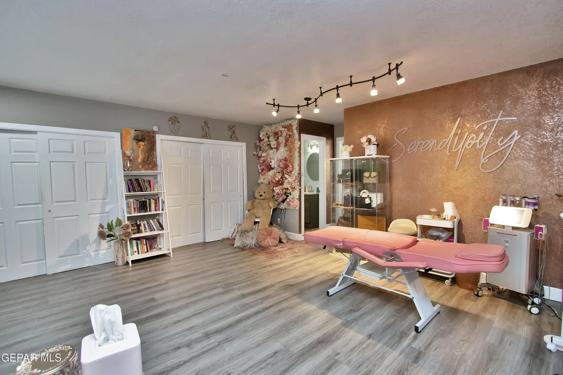 Photo of 6777 Villa Hermosa Drive