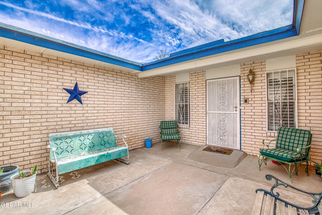 Photo of 7140 Ramada Drive
