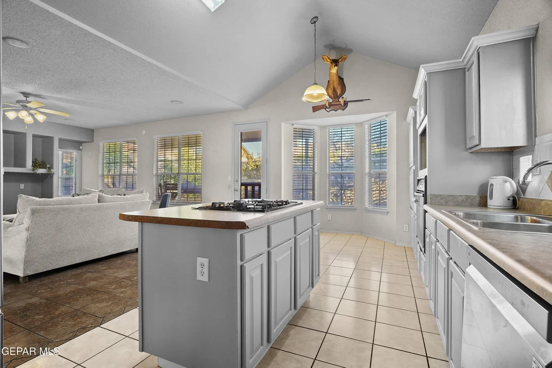 Photo of 12404 PASEO ALEGRE Drive