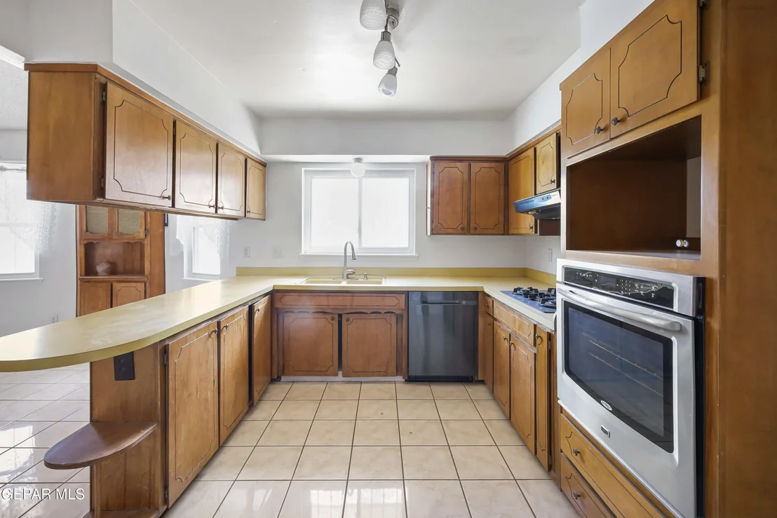Photo of 10408 APHONIA Drive
