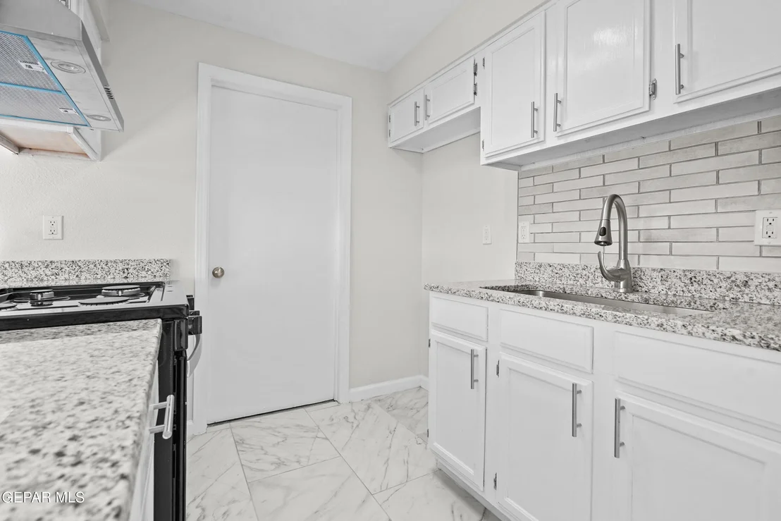 Photo of 274 CARIBE Circle