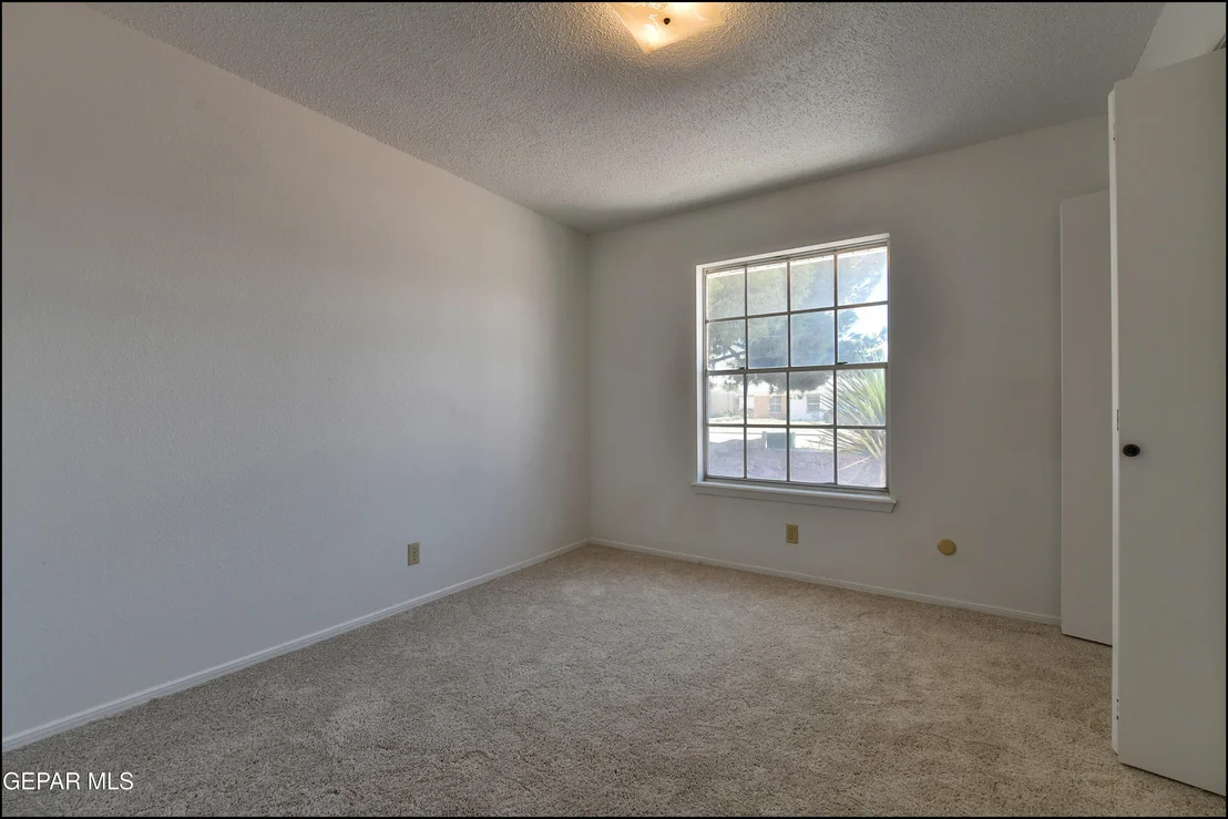 Photo of 11057 TOM WEISKOPF Drive