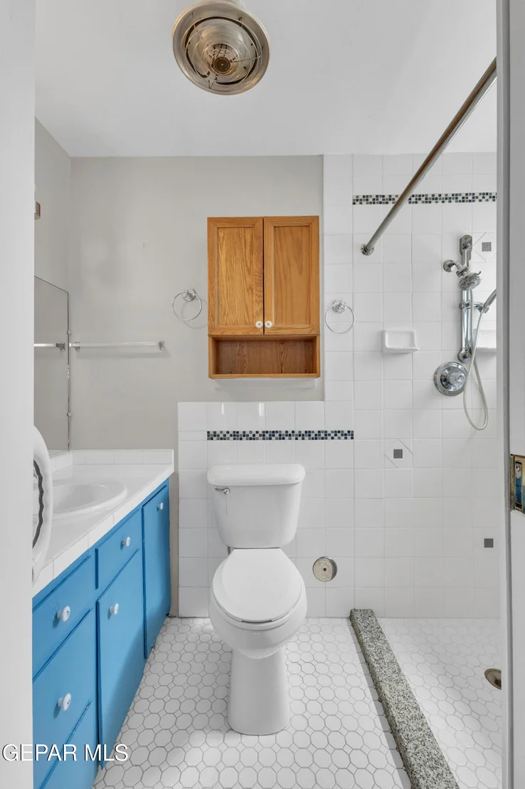 Photo of 1304 WAINWRIGHT Drive