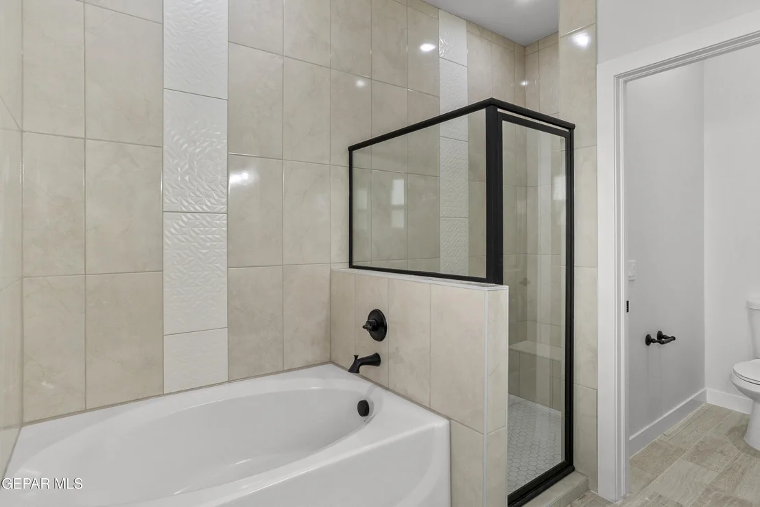Photo of 3872 Bubble Place