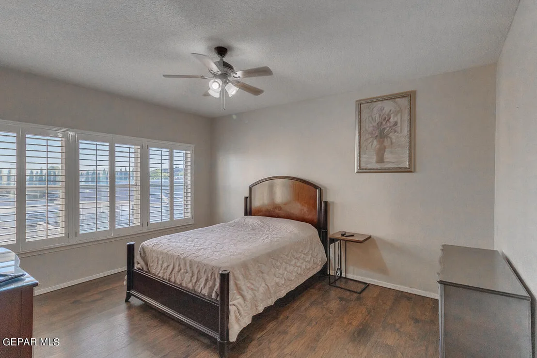 Photo of 5900 ANAPAULA Drive