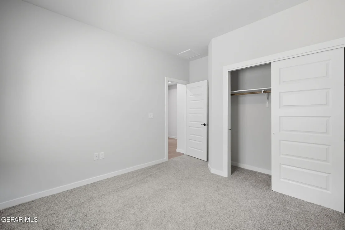 Photo of 909 Pettus Place