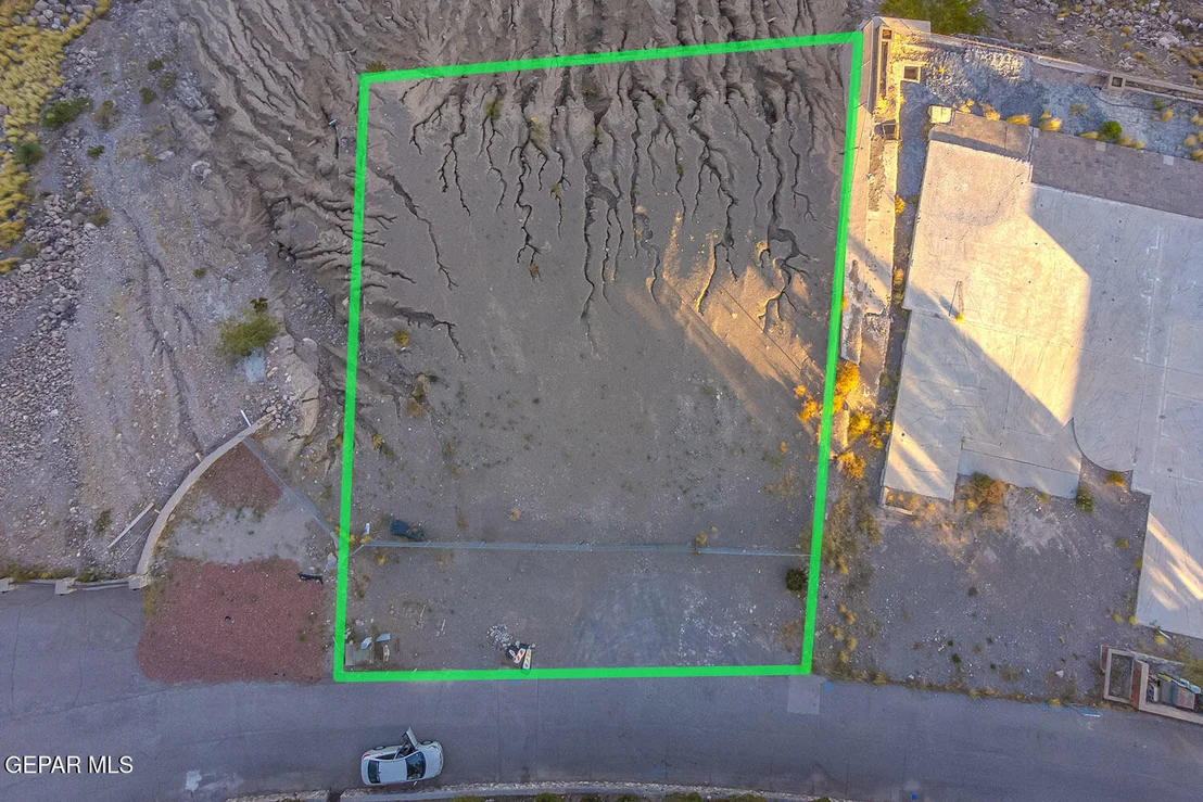 Photo of 14 BRONZE CREST Lane