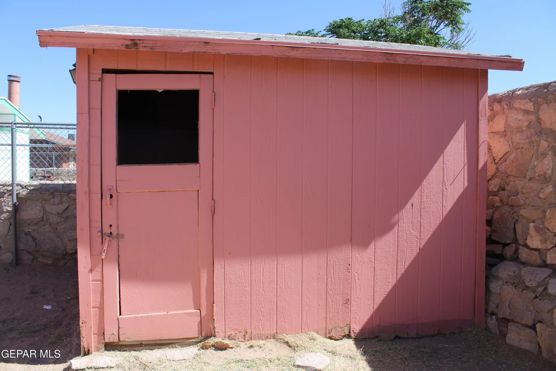 Photo of 10156 RACOON Drive