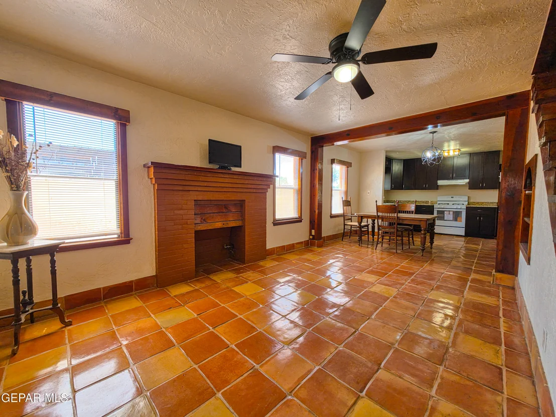 Photo of 4037 EMORY Road