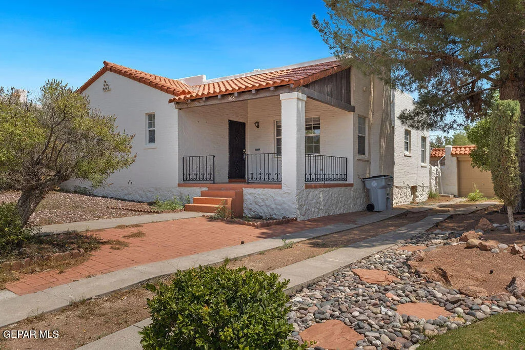 Photo of 708 E BALTIMORE Drive