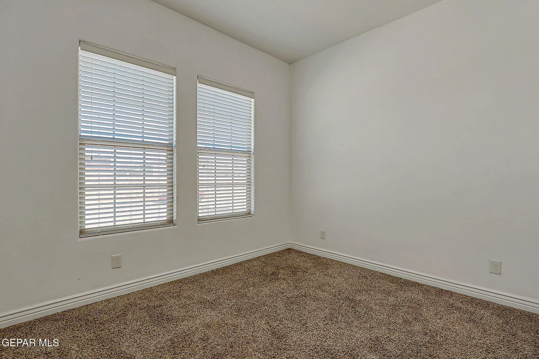 Photo of 1029 Shields Street