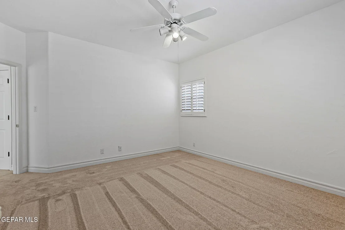Photo of 5566 Buckley Drive