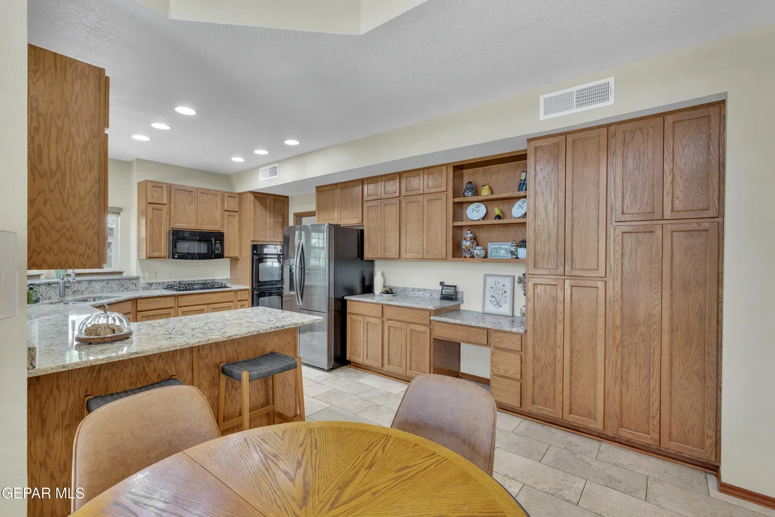 Photo of 7016 TOLUCA Drive