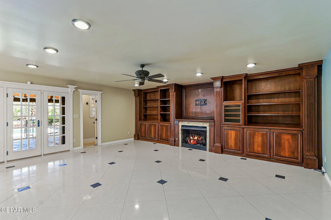 Photo of 3934 Emory rd Road
