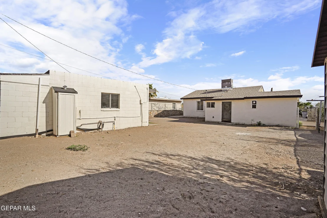 Photo of 7607 MONTERREY Drive