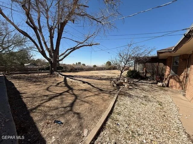 Photo of 5712 Oak Cliff Drive