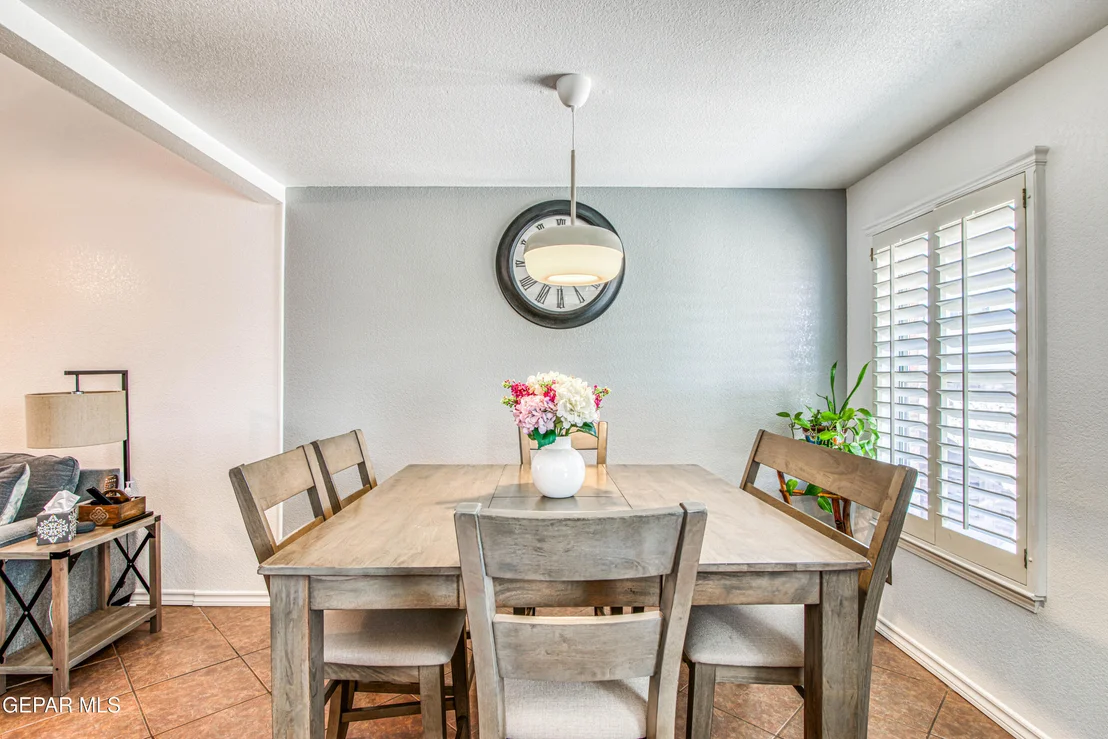 Photo of 6200 KENNETH CAPSHAW Place