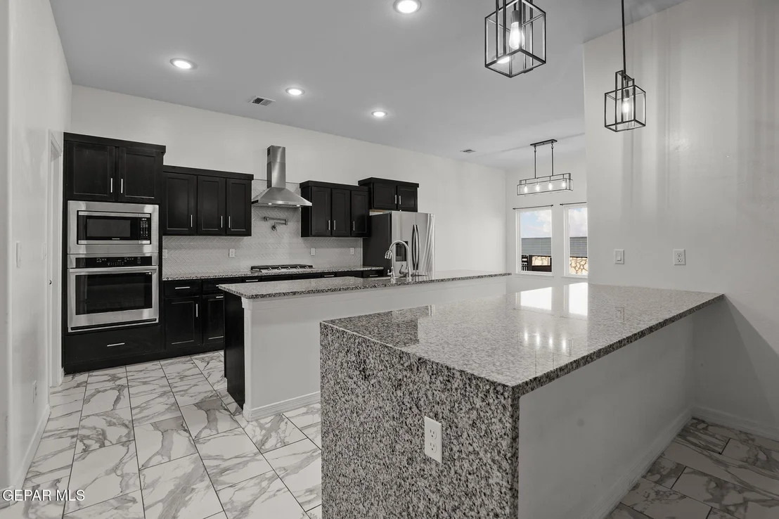 Photo of 7816 ENCHANTED NEST Lane