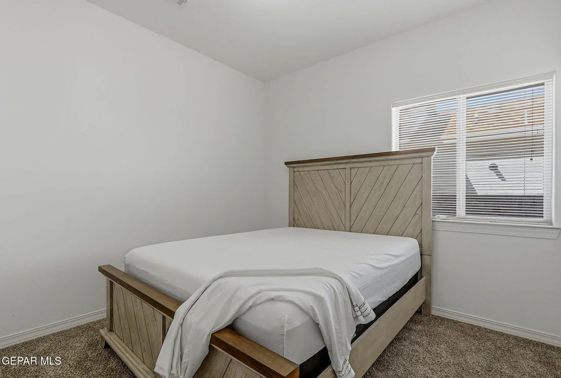 Photo of 14329 Nick Drahos Lane