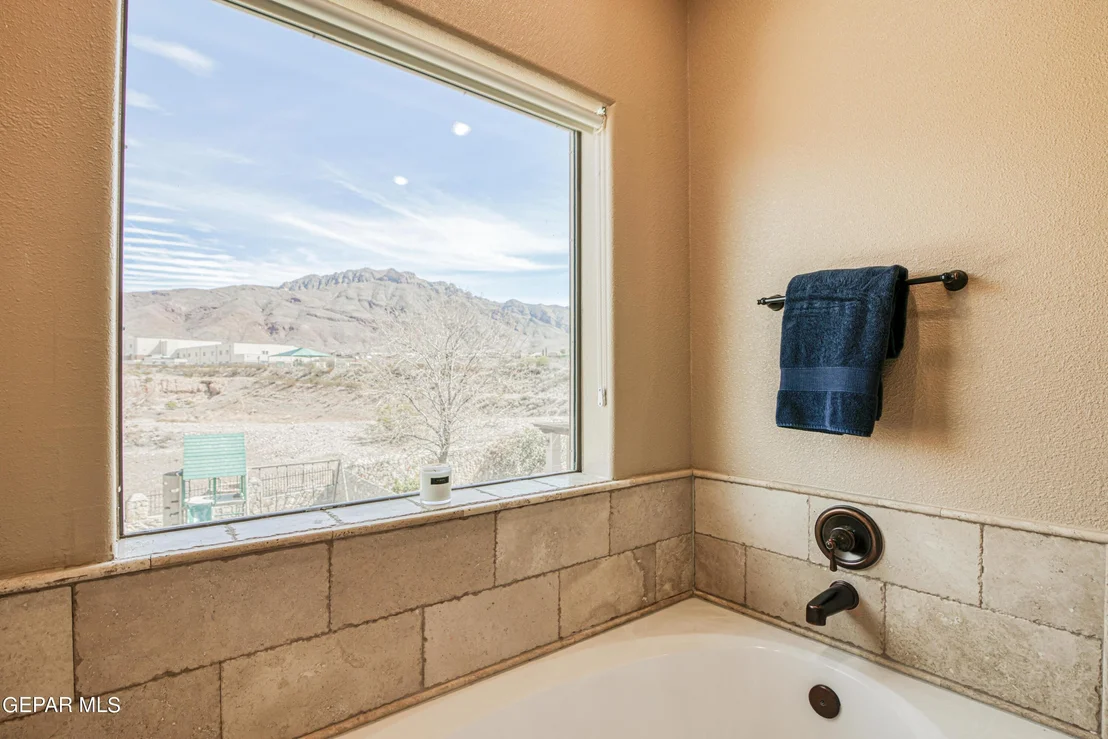 Photo of 6292 FRANKLIN DOVE Avenue