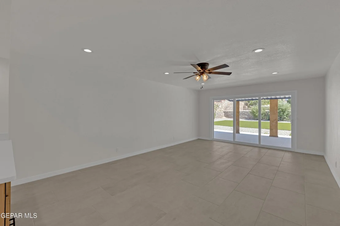 Photo of 4004 Flamingo Drive