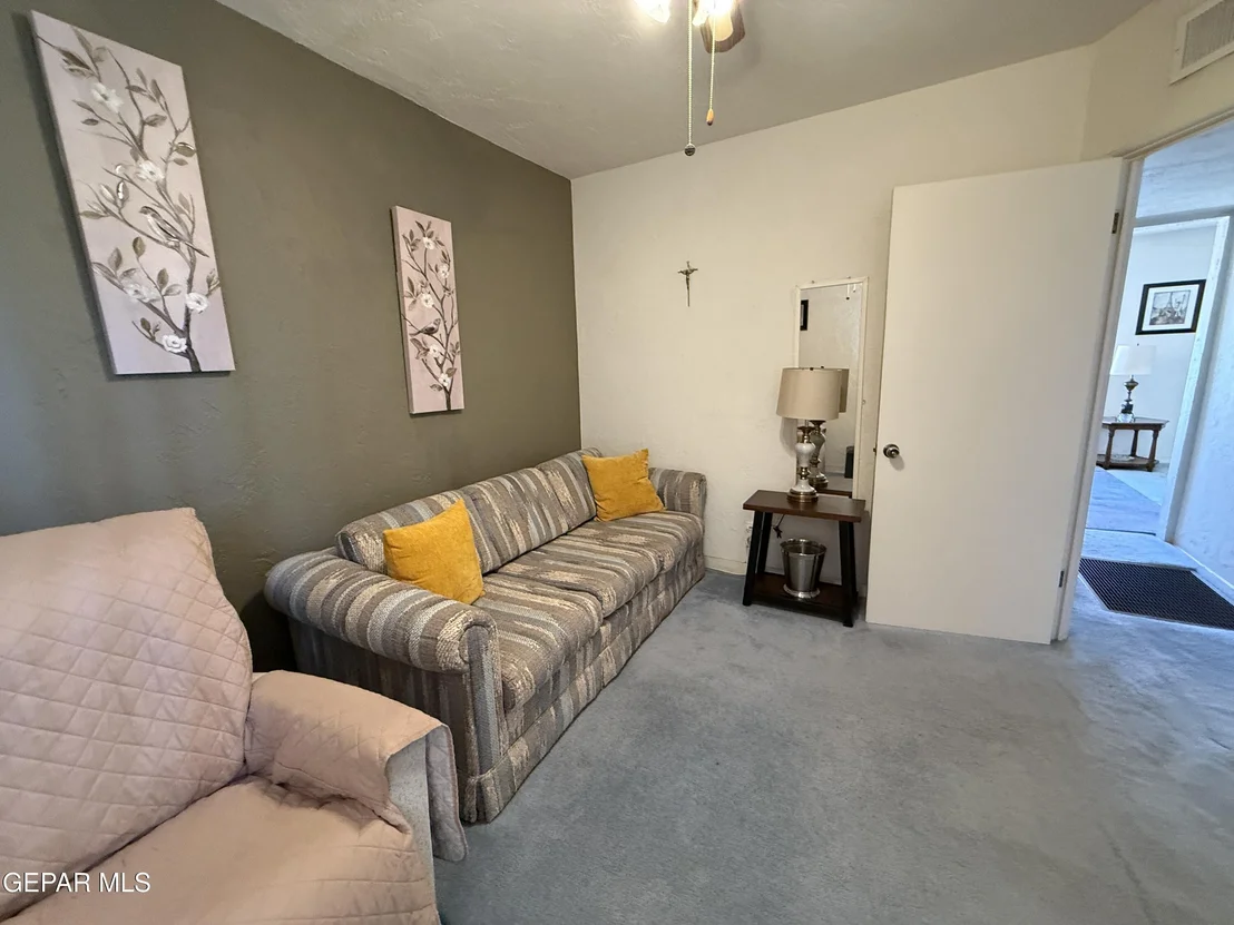 Photo of 3731 JEFFERSON Avenue