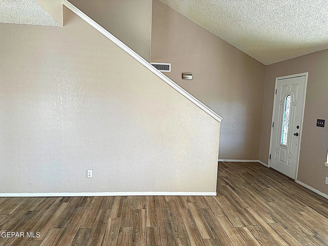 Photo of 1428 BEETHOVEN Place