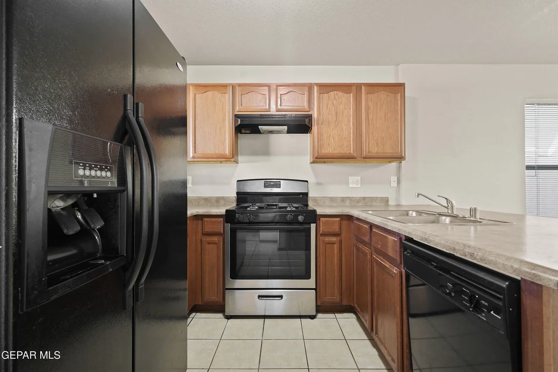 Photo of 14233 RANIER POINT Drive