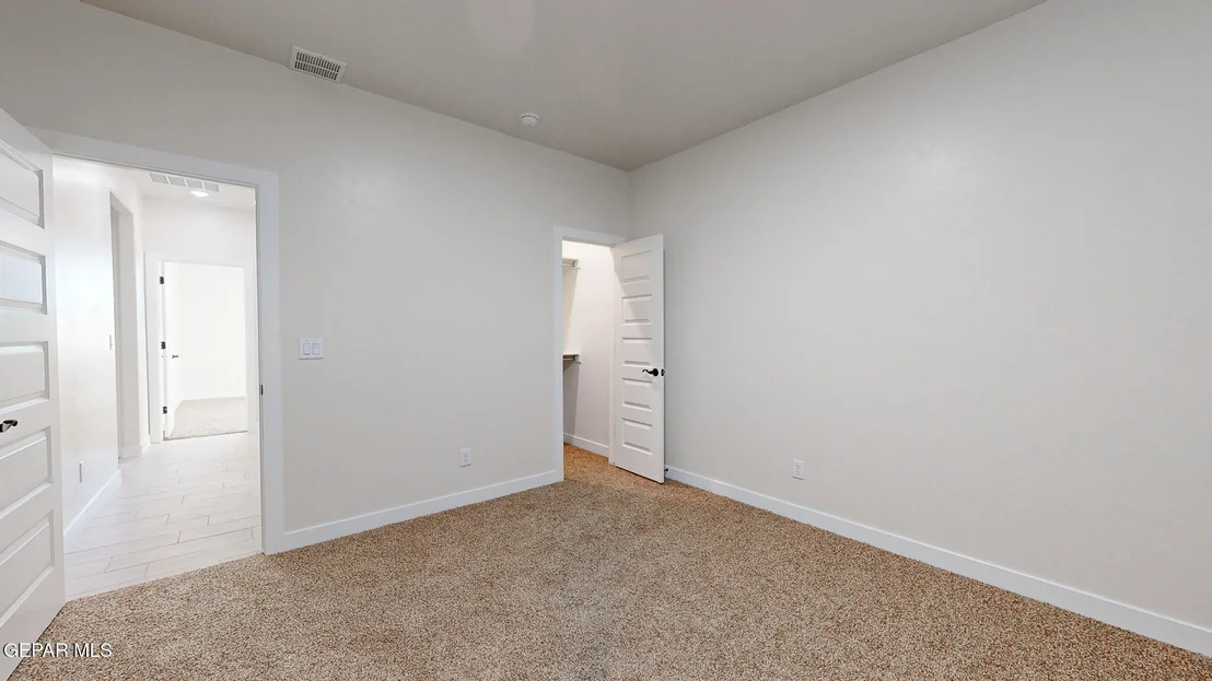 Photo of 325 Apodaca Road