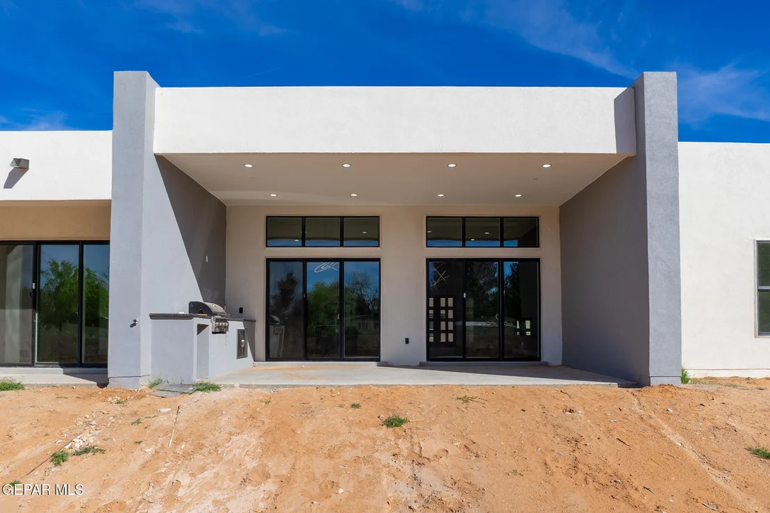 Photo of 5660 RIO BONITO Circle