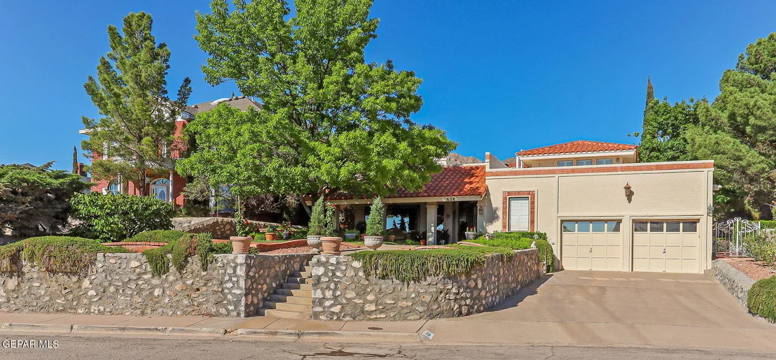 Photo of 628 SPRING CREST Drive
