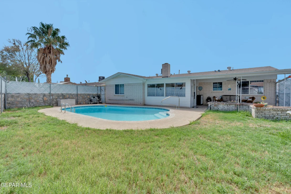 Photo of 5009 MCCORMICK Lane