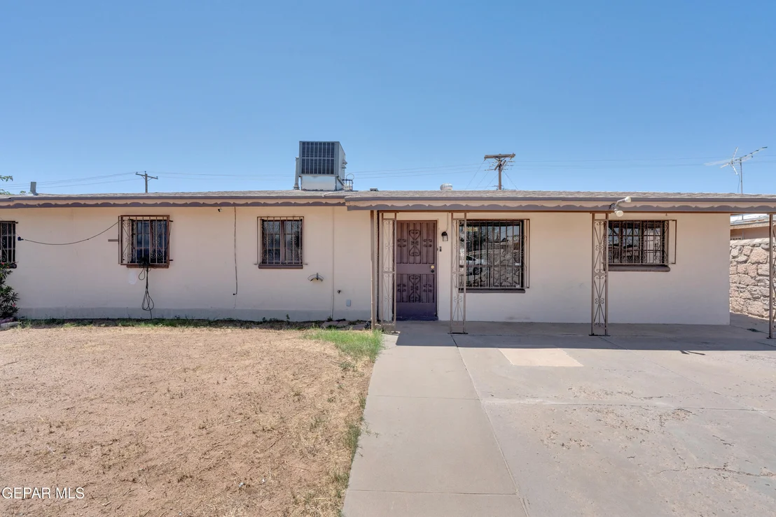 Photo of 5324 CAPISTRANO Drive