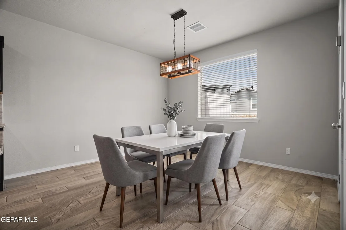 Photo of 7401 EAGLE VISTA Drive