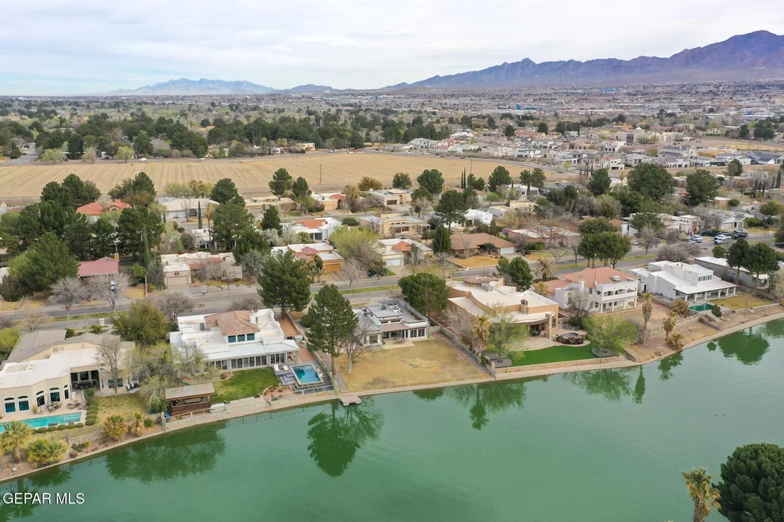 Photo of 633 WILD WILLOW Drive
