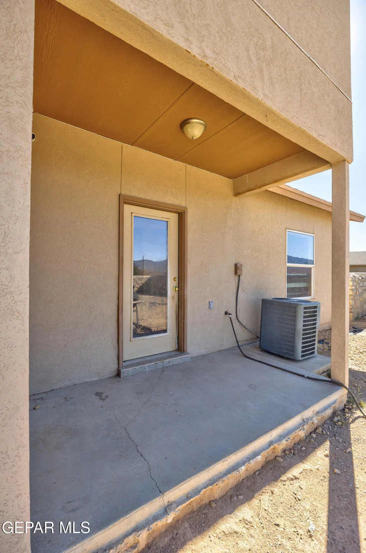 Photo of 10501 Silvercloud Drive