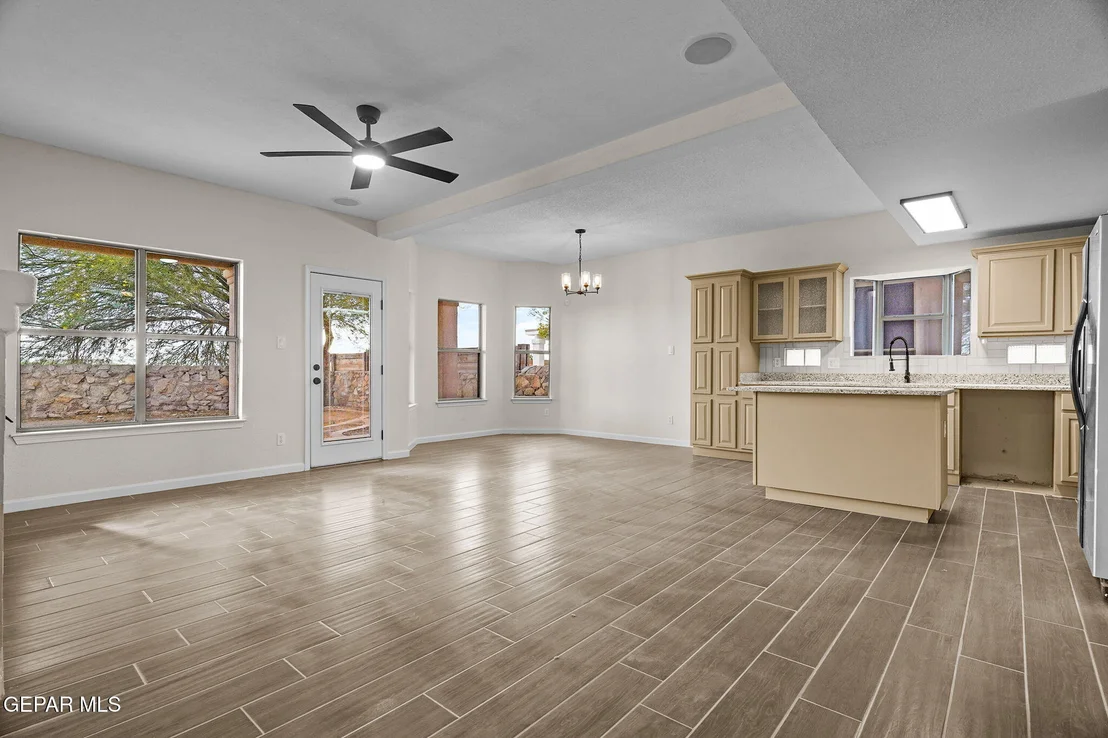 Photo of 1433 PASEO DEL SUR Court