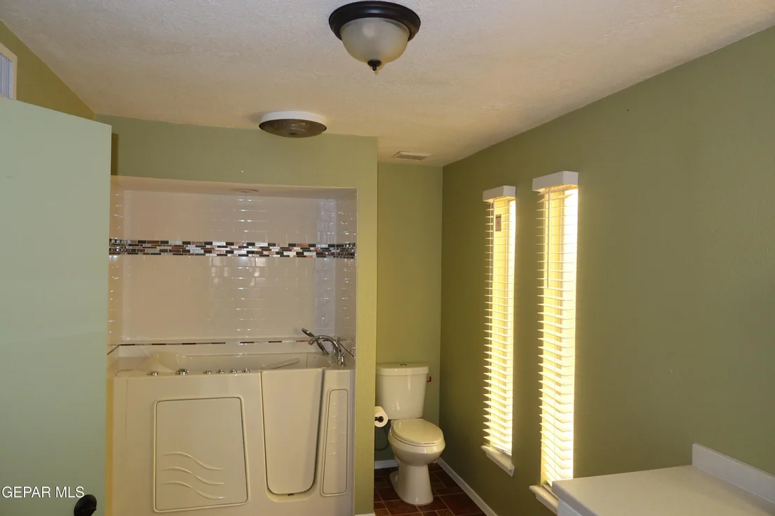 Photo of 836 DE LEON Drive