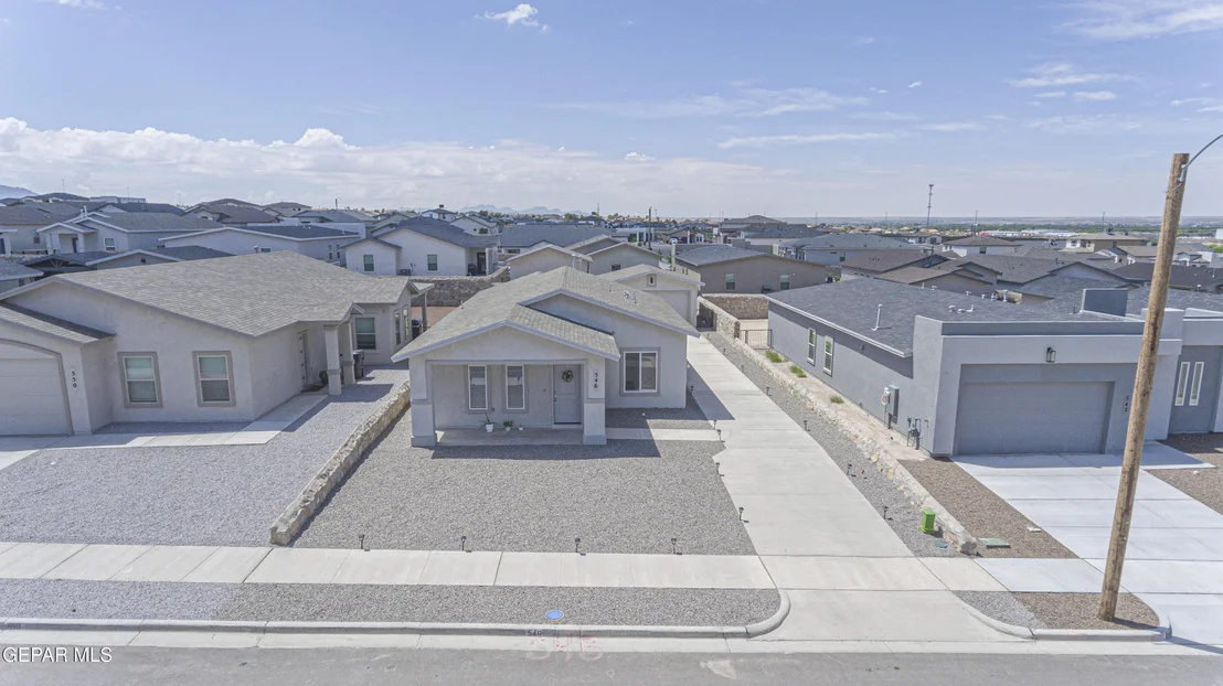 Photo of 546 Spanish Oak Drive