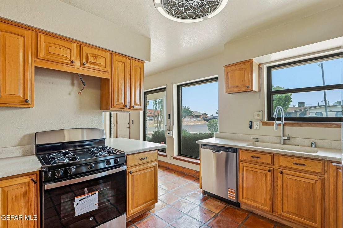 Photo of 5645 VAN HORN Drive