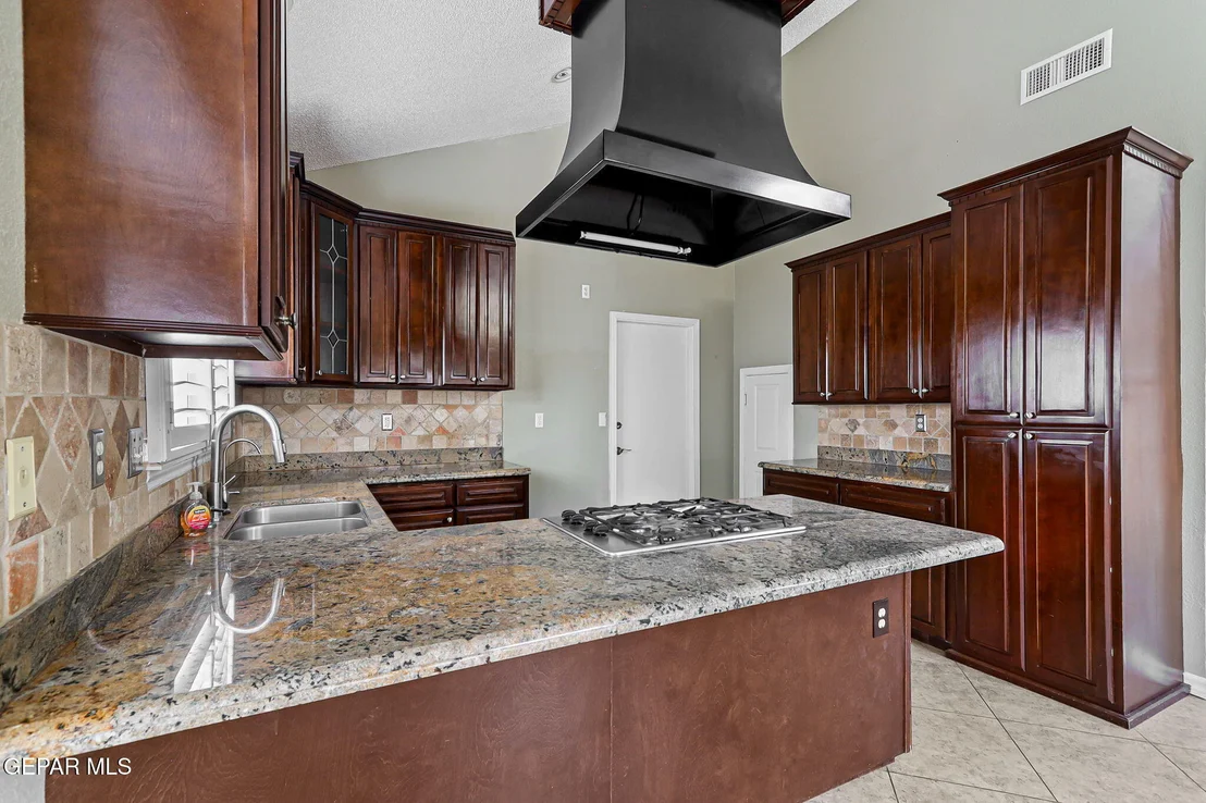Photo of 5628 BUCKLEY Drive