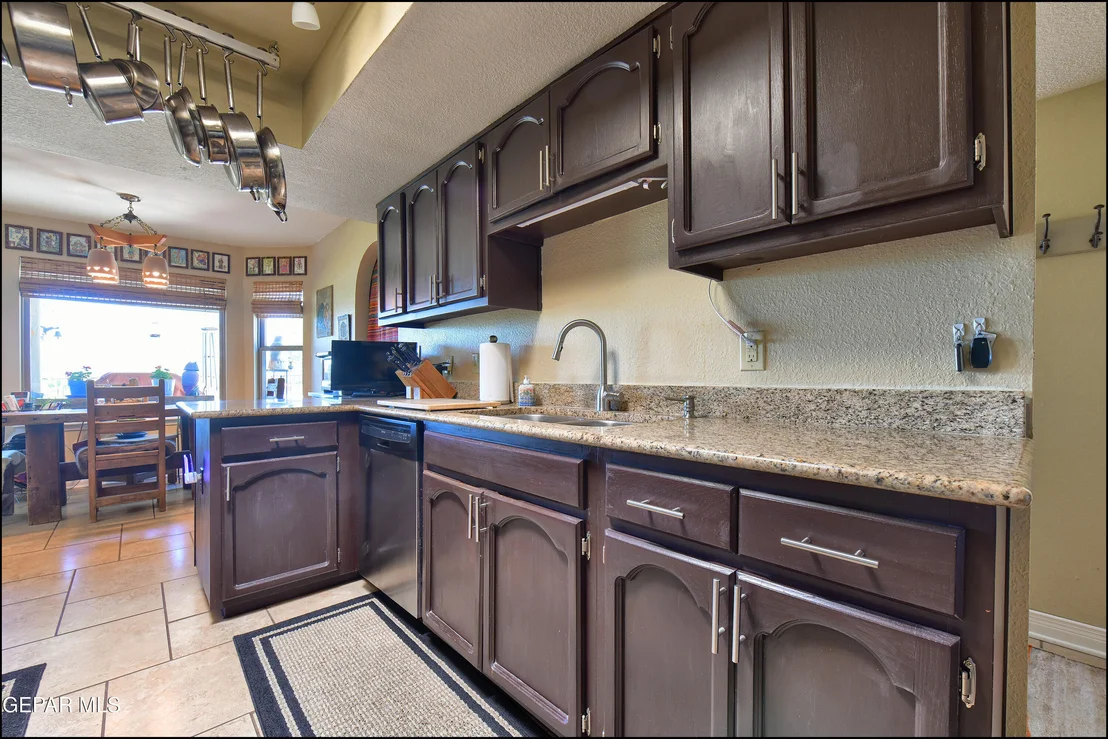 Photo of 775 Cheltenham Drive