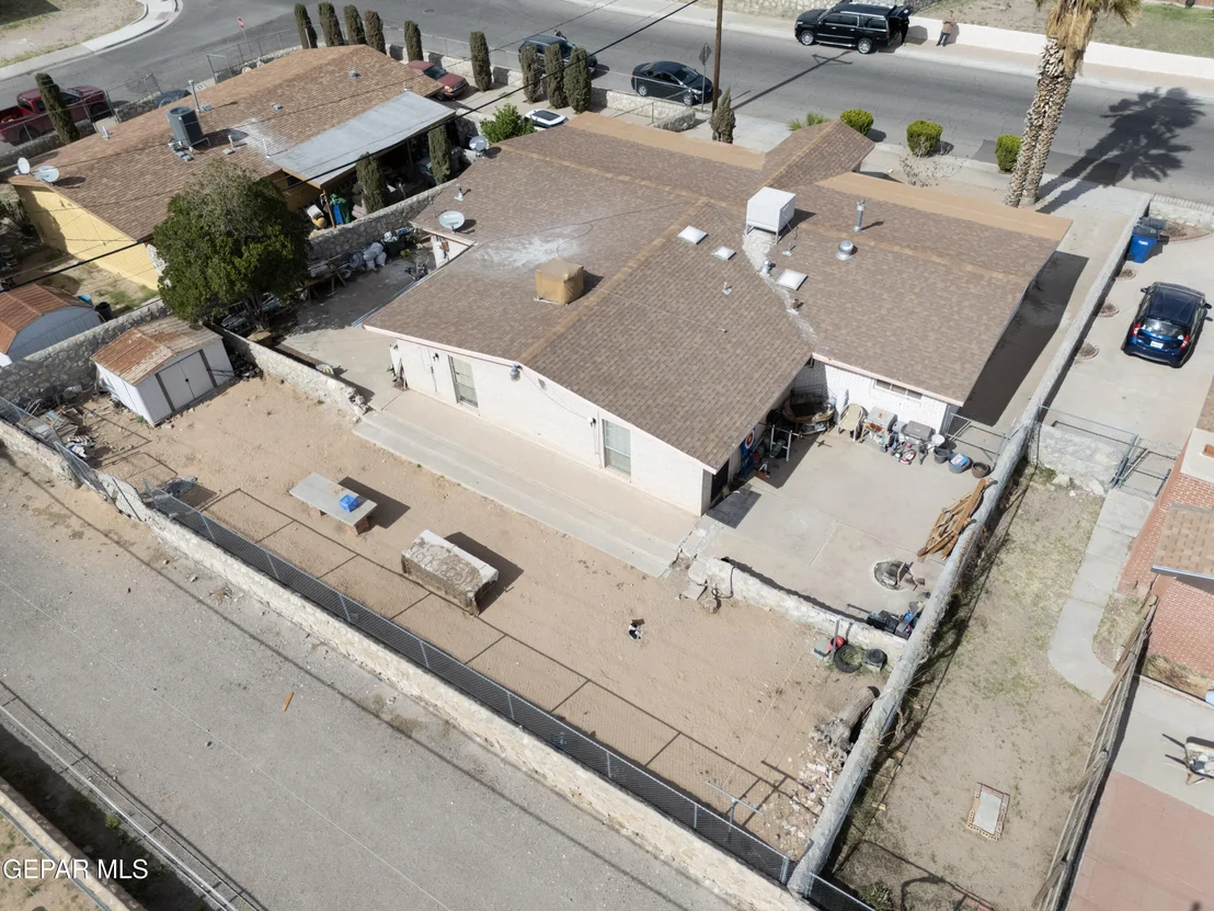 Photo of 8144 BURNHAM Road