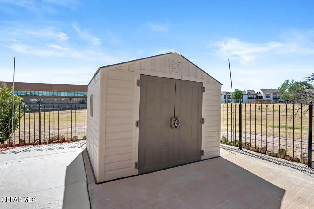 Photo of 11032 DON JANUARY Drive