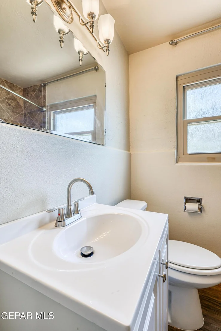 Photo of 825 Galloway Drive