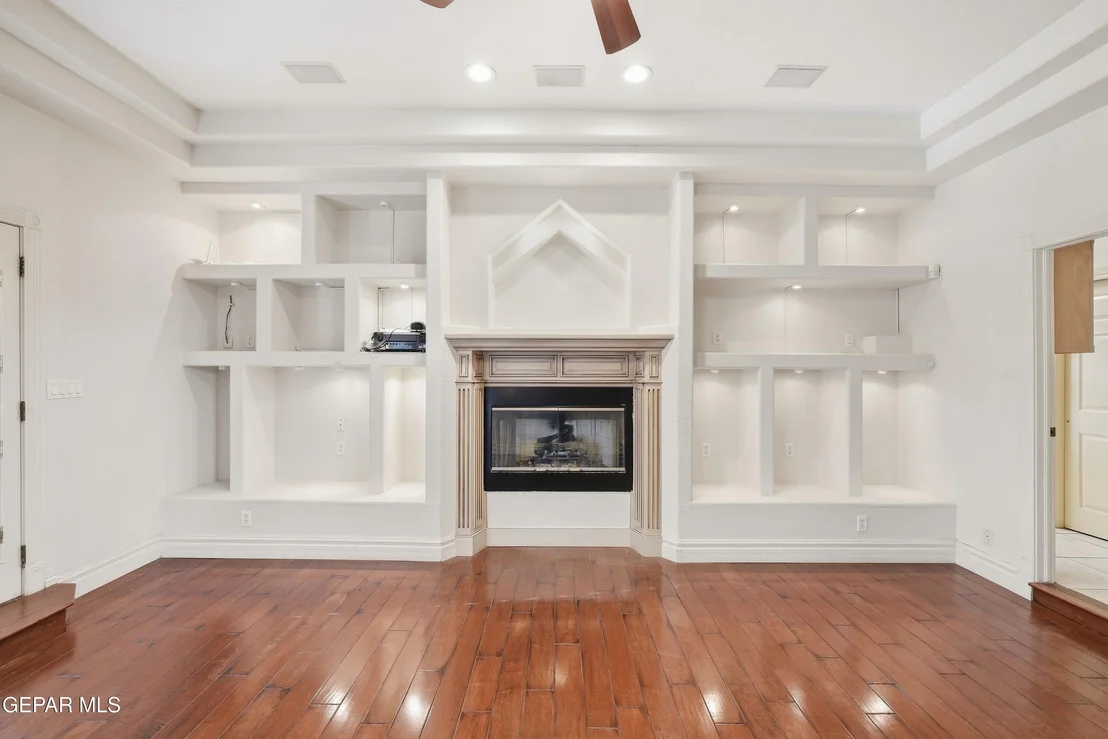 Photo of 1329 Whirlaway Drive