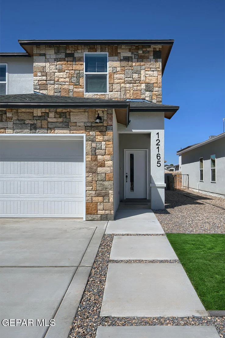 Photo of 15213 DESTINATION Avenue