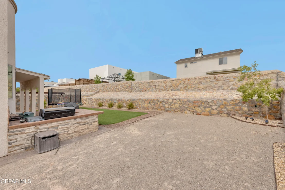 Photo of 6068 RIVET Place